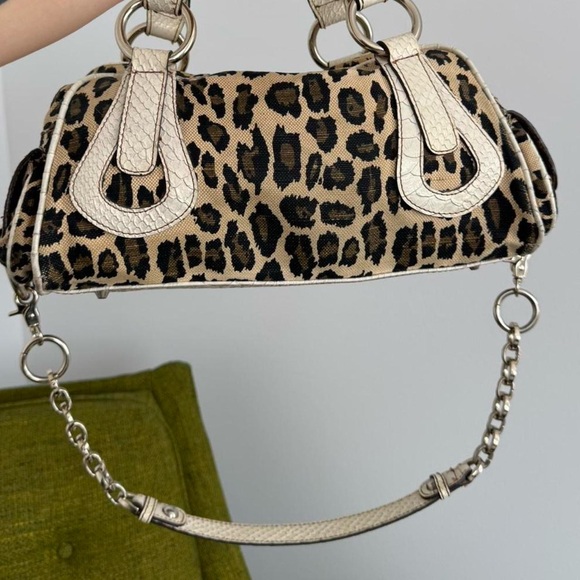 G by Guess Leopard Print Handbag - Picture 8 of 8